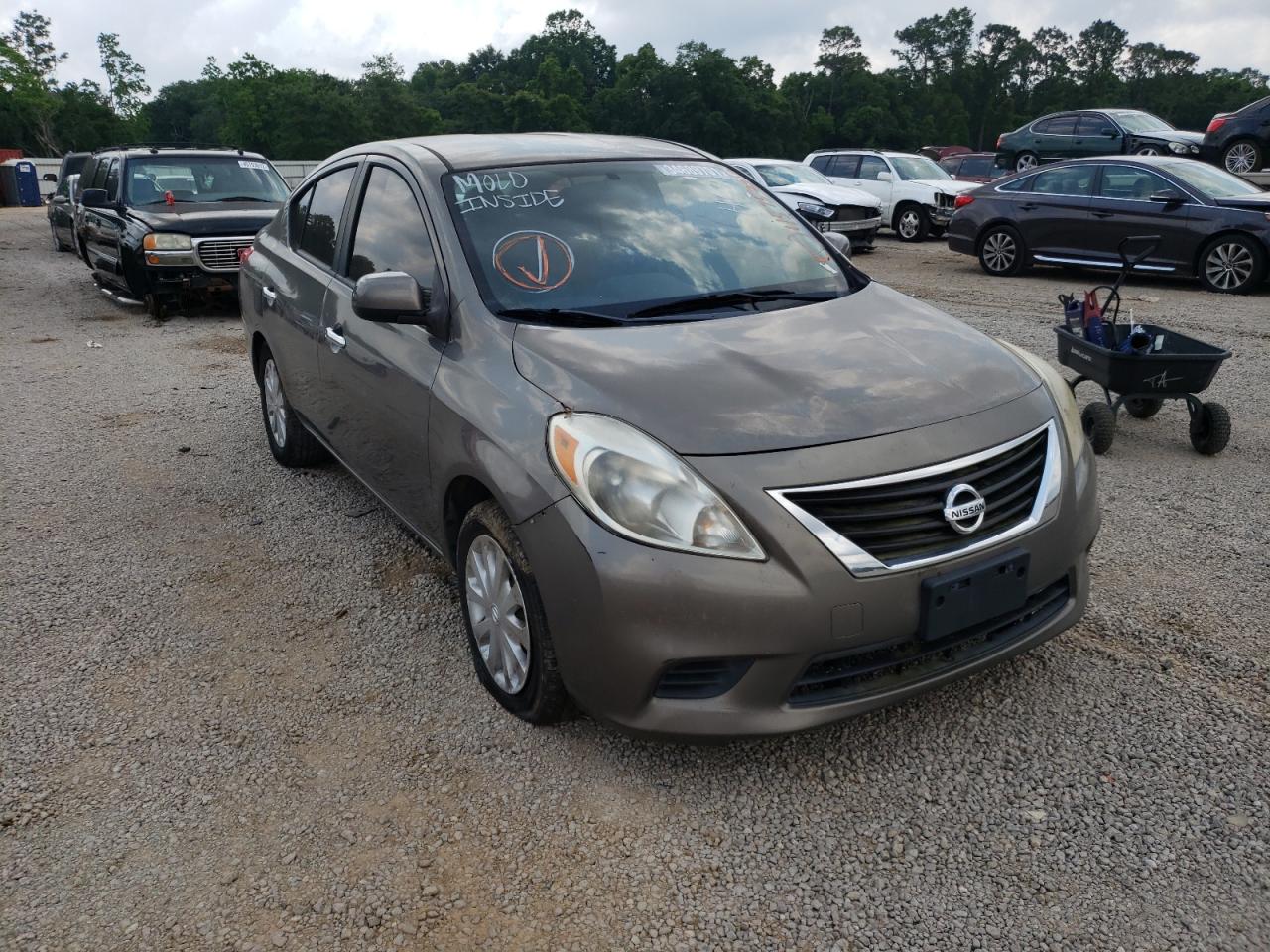 Photo 1 from auction – 2012 NISSAN VERSA S with VIN 3N1CN7AP0CL835710