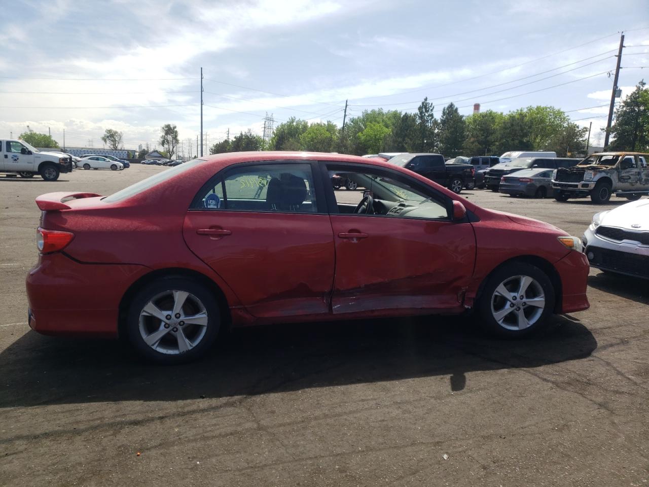 Photo 9 from auction – 2013 TOYOTA COROLLA with VIN 2T1BU4EE2DC092068