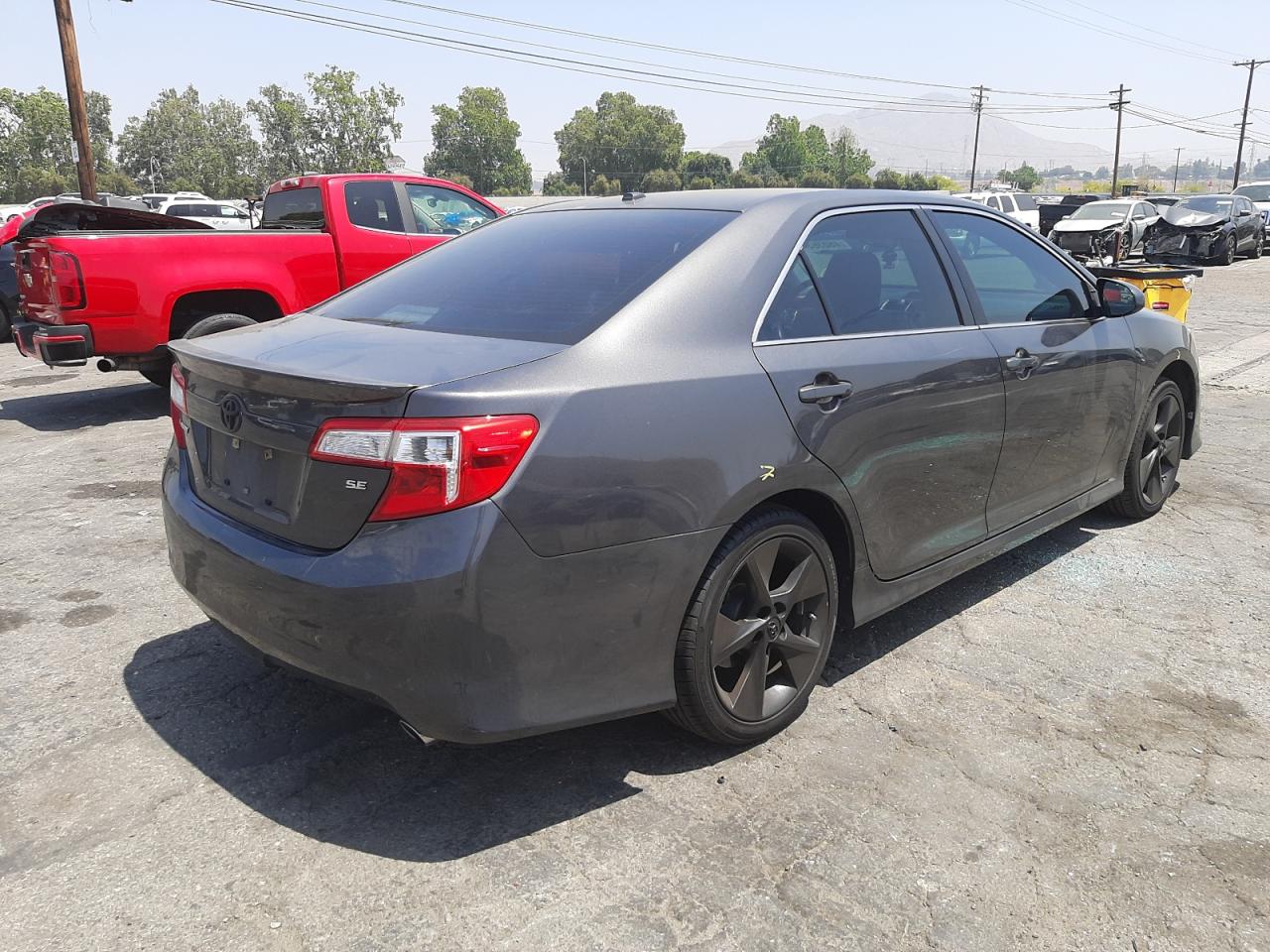 Photo 4 from auction – 2012 TOYOTA CAMRY SE with VIN 4T1BK1FK8CU010995