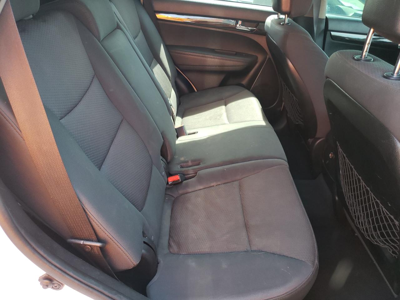 Photo 6 from auction – 2011 KIA SORENTO BA with VIN 5XYKT4A13BG177654