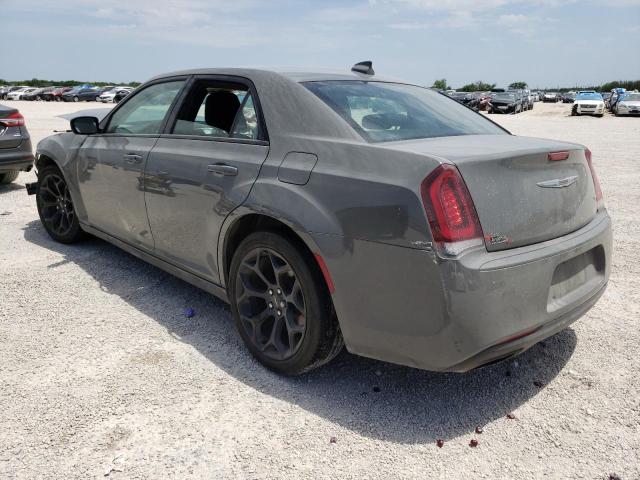 Photo 3 from auction – 2019 CHRYSLER 300 TOURIN with VIN 2C3CCAAG6KH727166