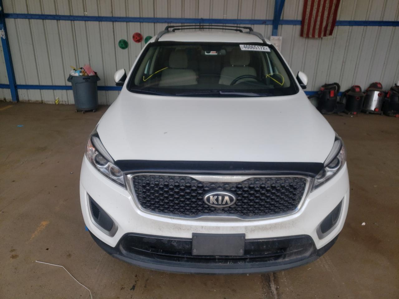 Photo 9 from auction – 2016 KIA SORENTO LX with VIN 5XYPGDA58GG072922