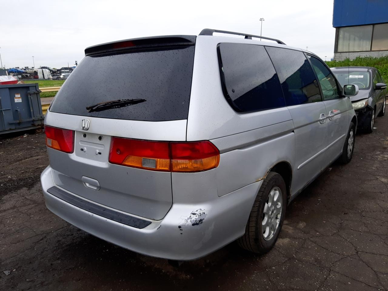 Photo 4 from auction – 2003 HONDA ODYSSEY EX with VIN 5FNRL18973B021702