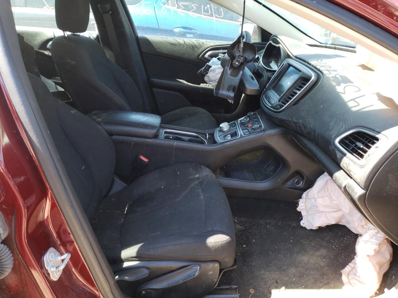 Photo 5 from auction – 2016 CHRYSLER 200 LIMITE with VIN 1C3CCCAB3GN102190
