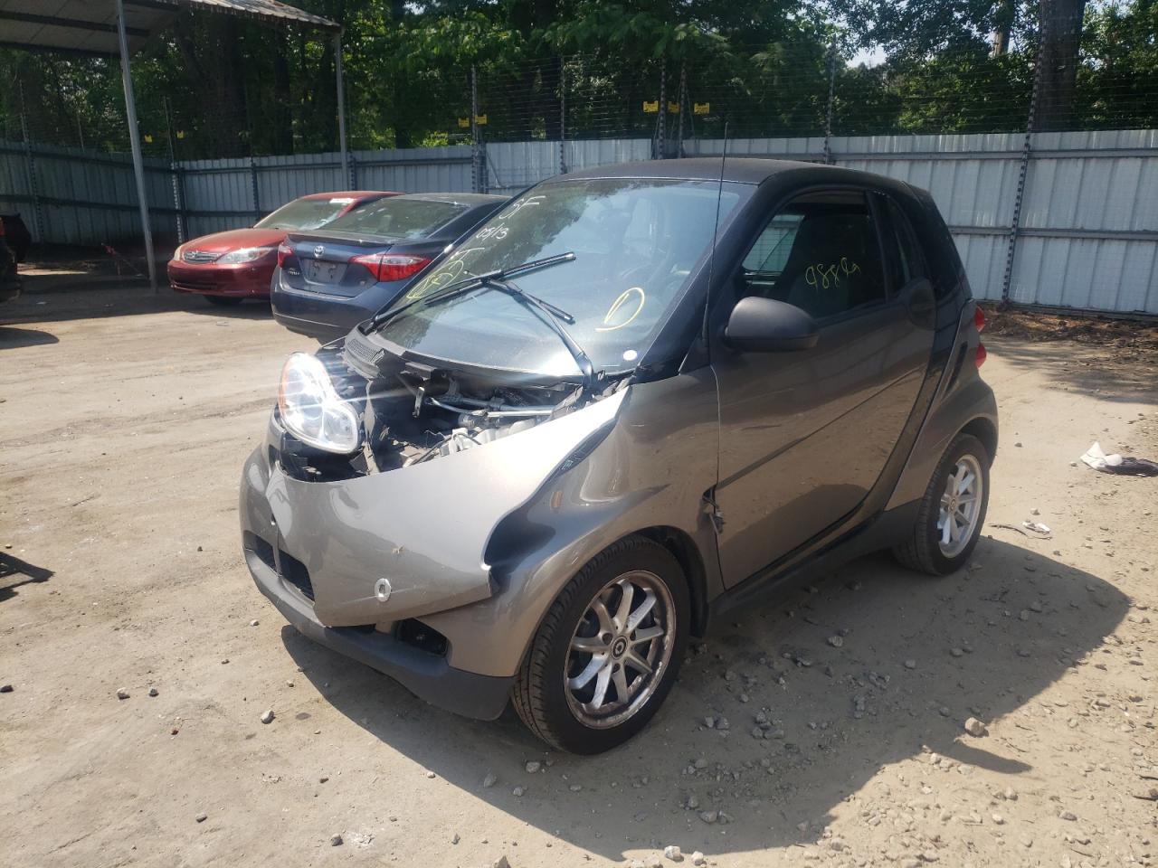 Photo 2 from auction – 2011 SMART FORTWO PUR with VIN WMEEJ3BA4BK447658