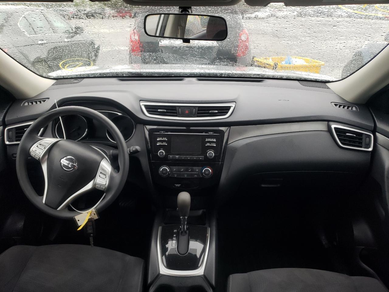 Photo 9 from auction – 2015 NISSAN ROGUE S with VIN KNMAT2MT9FP561003