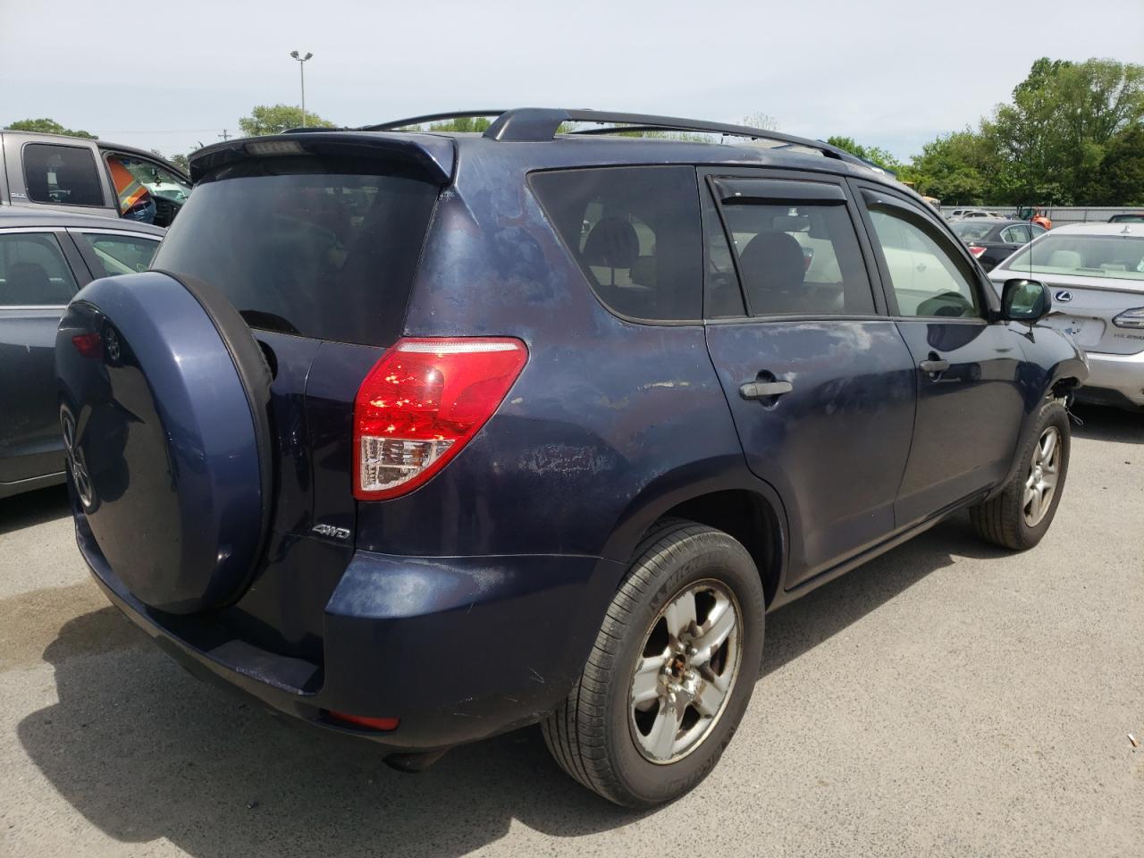 Photo 4 from auction – 2007 TOYOTA RAV4 with VIN JTMBD33V576027045