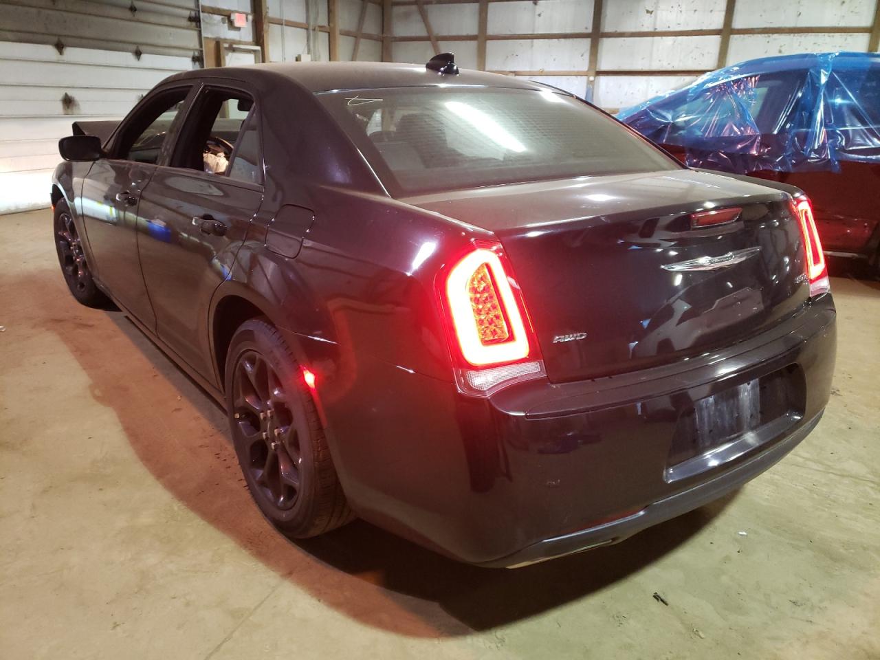 Photo 3 from auction – 2020 CHRYSLER 300 S with VIN 2C3CCAGG2LH158938
