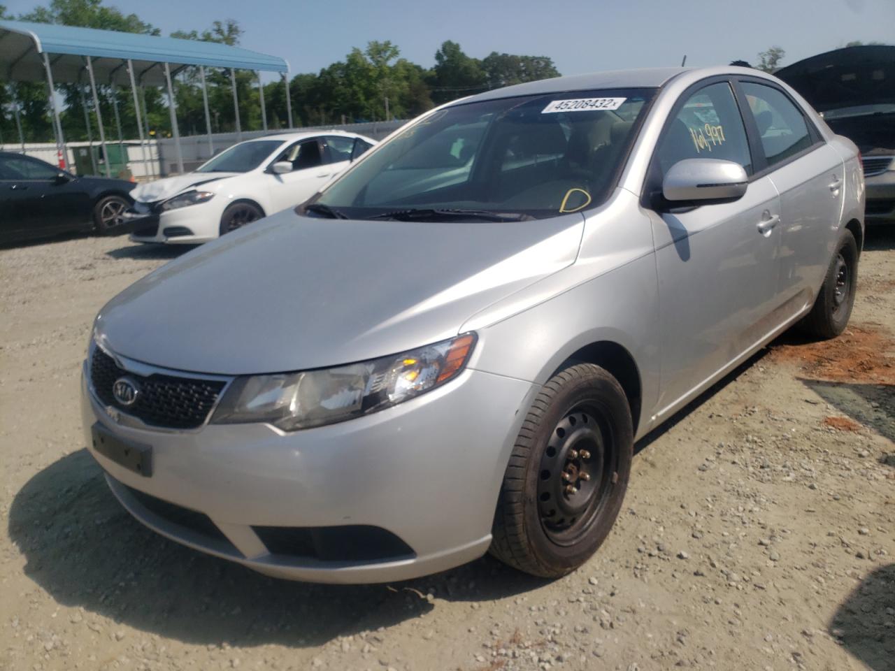 Photo 2 from auction – 2013 KIA FORTE EX with VIN KNAFU4A25D5663768