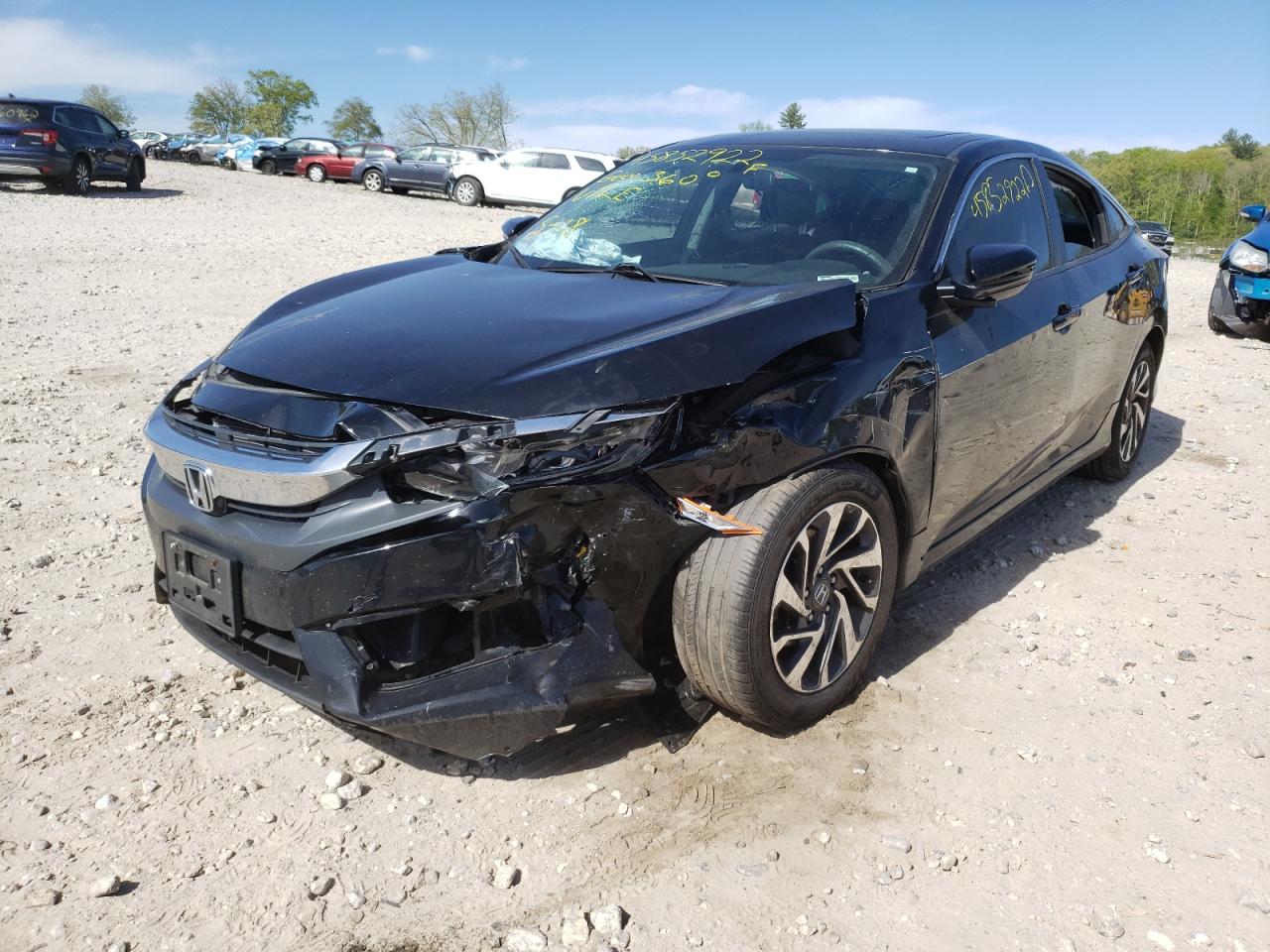 Photo 2 from auction – 2016 HONDA CIVIC EX with VIN 19XFC2F78GE209814