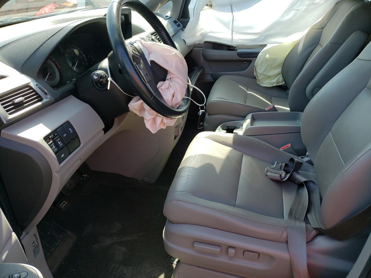 Photo 5 from auction – 2014 HONDA ODYSSEY EX with VIN 5FNRL5H66EB104537