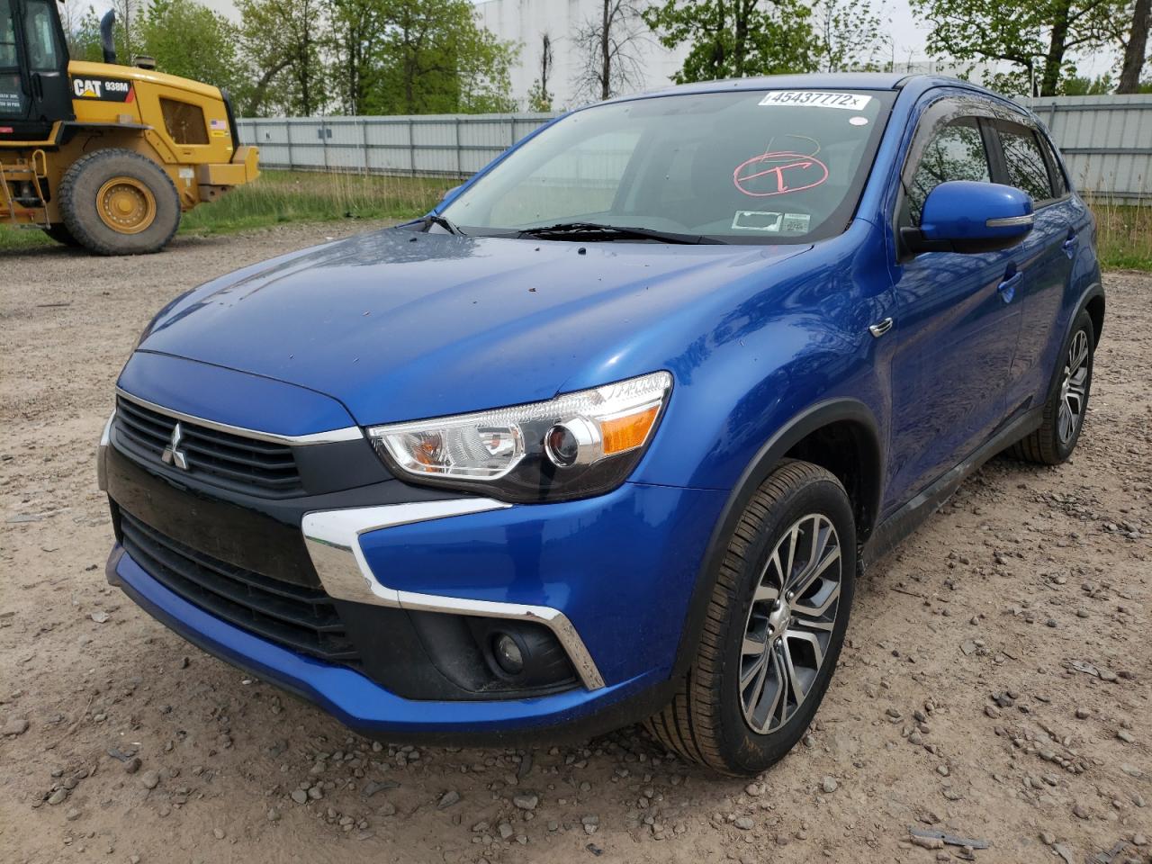 Photo 2 from auction – 2017 MITSUBISHI OUTLANDER with VIN JA4AR3AU9HZ042200