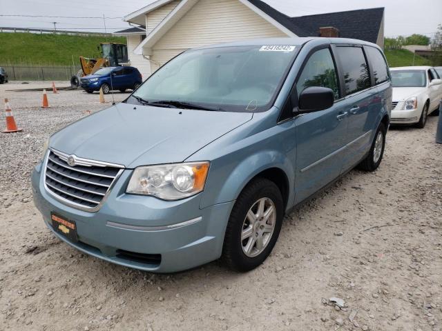 Photo 2 from auction – 2010 CHRYSLER TOWN & COU with VIN 2A4RR2D16AR414672