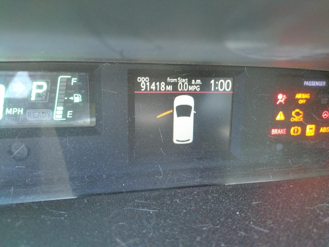 Photo 8 from auction – 2012 TOYOTA PRIUS C with VIN JTDKDTB3XC1519397