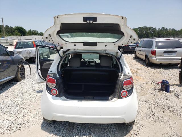 Foto 9 de la subasta – 2015 CHEVROLET SONIC con VIN 1G1JA6SH8F4190499