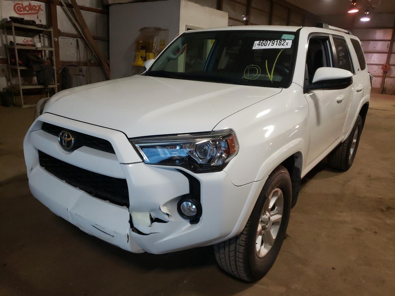 Photo 2 from auction – 2019 TOYOTA 4RUNNER SR with VIN JTEZU5JR6K5196615