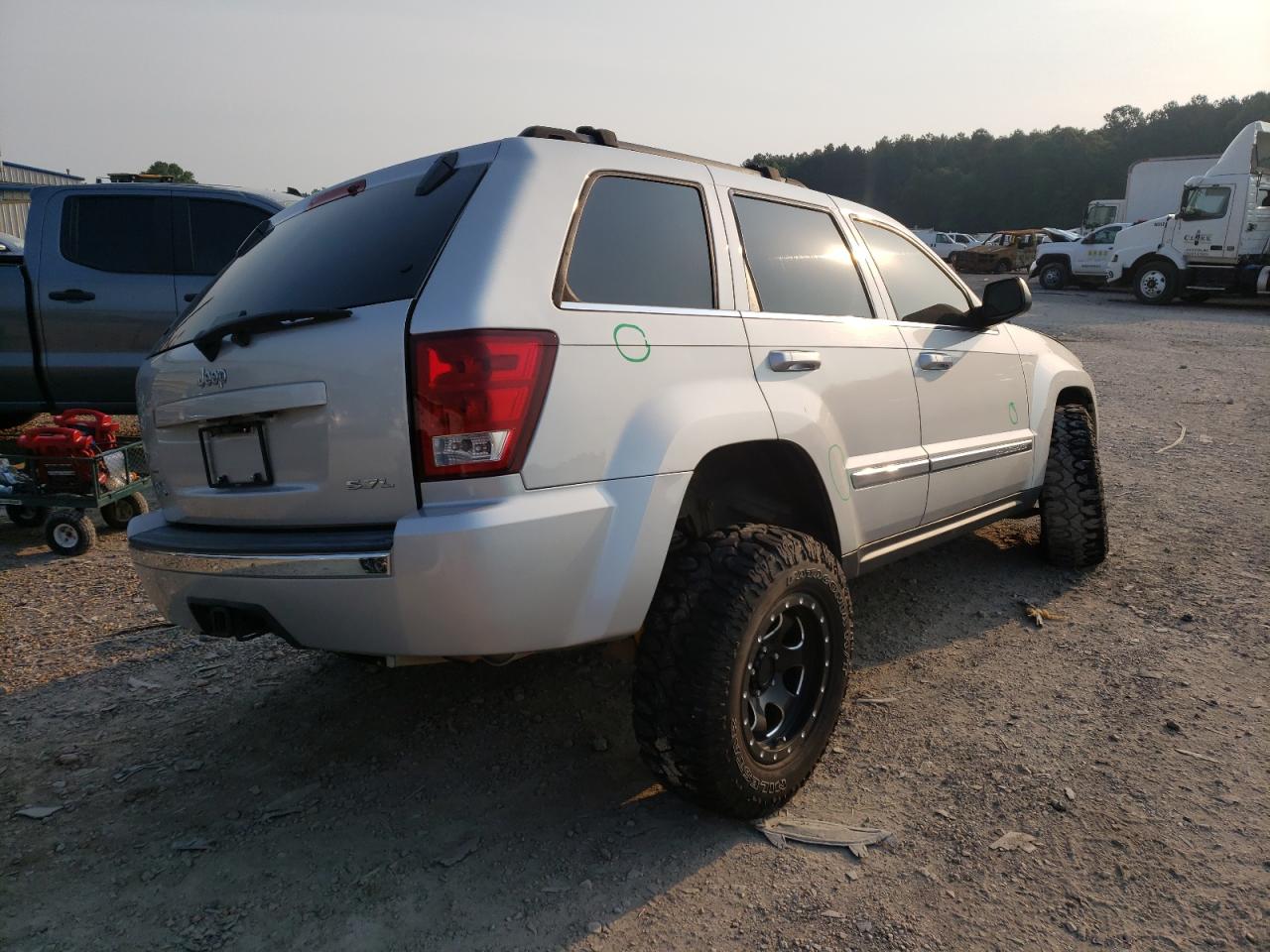 Photo 4 from auction – 2005 JEEP GRAND CHER with VIN 1J8HR58265C613864