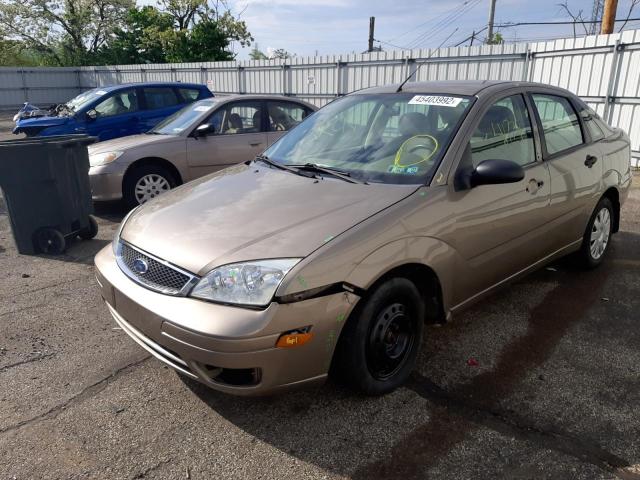 Photo 2 from auction – 2005 FORD FOCUS ZX4 with VIN 1FAFP34N95W290746