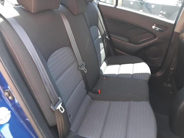 Photo 6 from auction – 2017 KIA FORTE LX with VIN 3KPFL4A7XHE023891