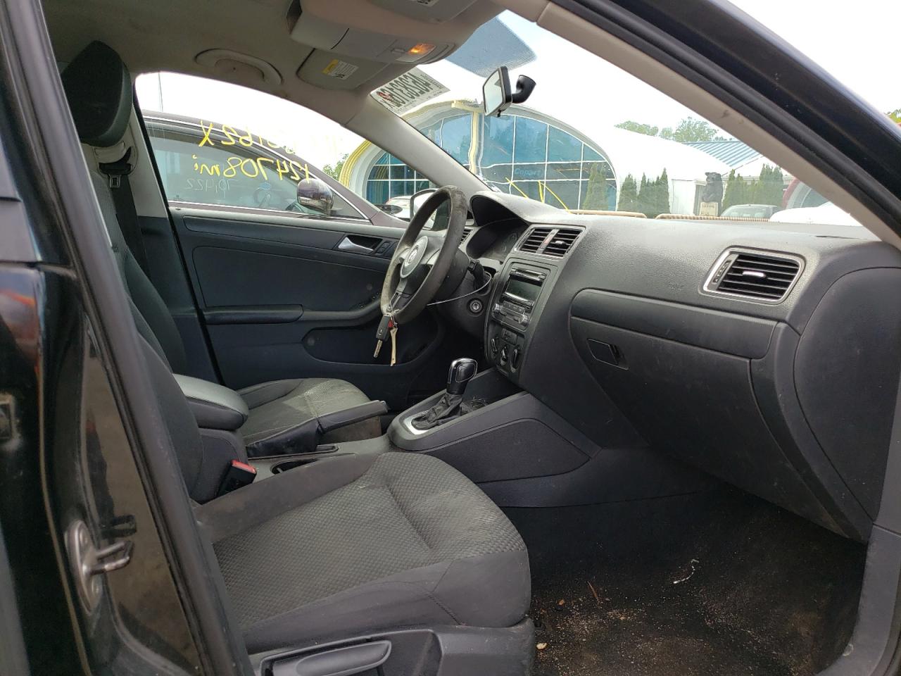 Photo 5 from auction – 2013 VOLKSWAGEN JETTA BASE with VIN 3VW2K7AJ7DM287193