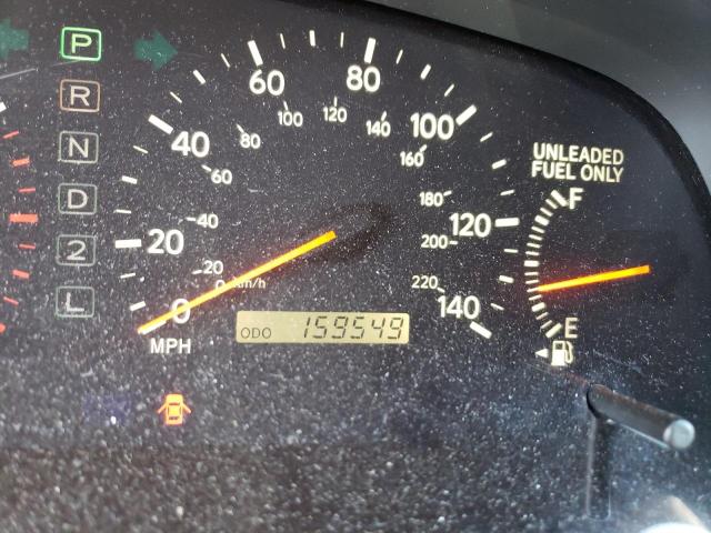 Photo 8 from auction – 2001 LEXUS ES 300 with VIN JT8BF28G010340401