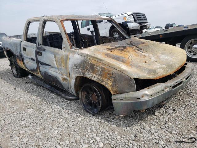CHEVROLET SILVERADO 2006 with VIN 1GCGK13U26F152204 - Photo from auction