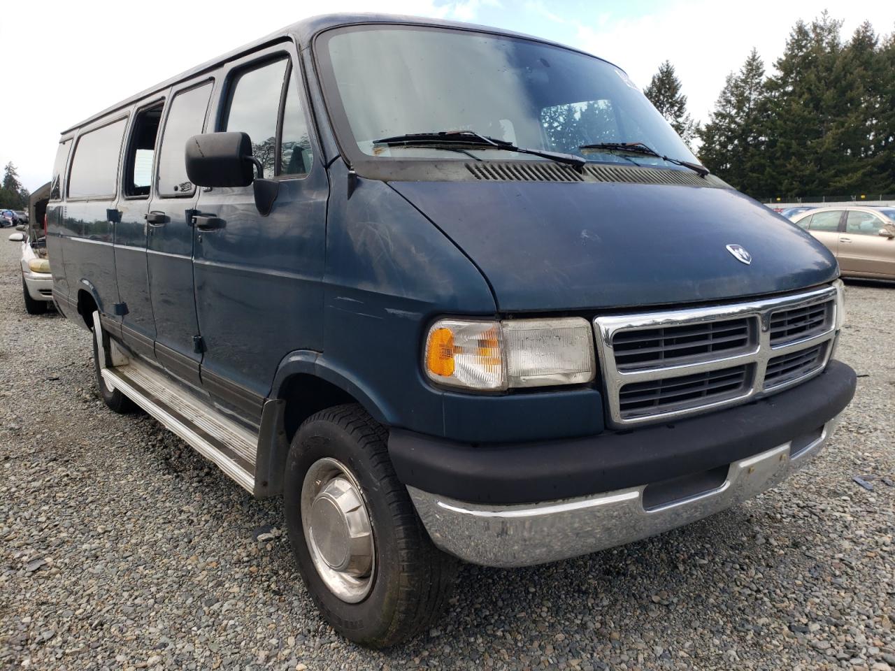 Photo 14 from auction – 1997 DODGE RAM WAGON with VIN 2B5WB35Z6VK586554