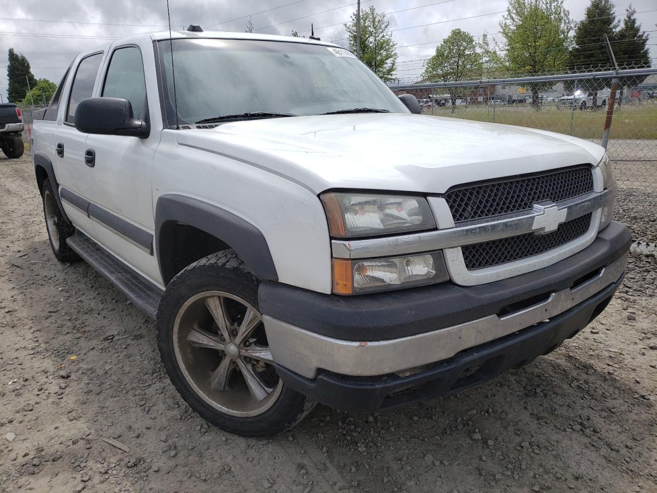 CHEVROLET AVALANCHE 2004 with VIN 3GNEK12T04G120886 - Photo from auction