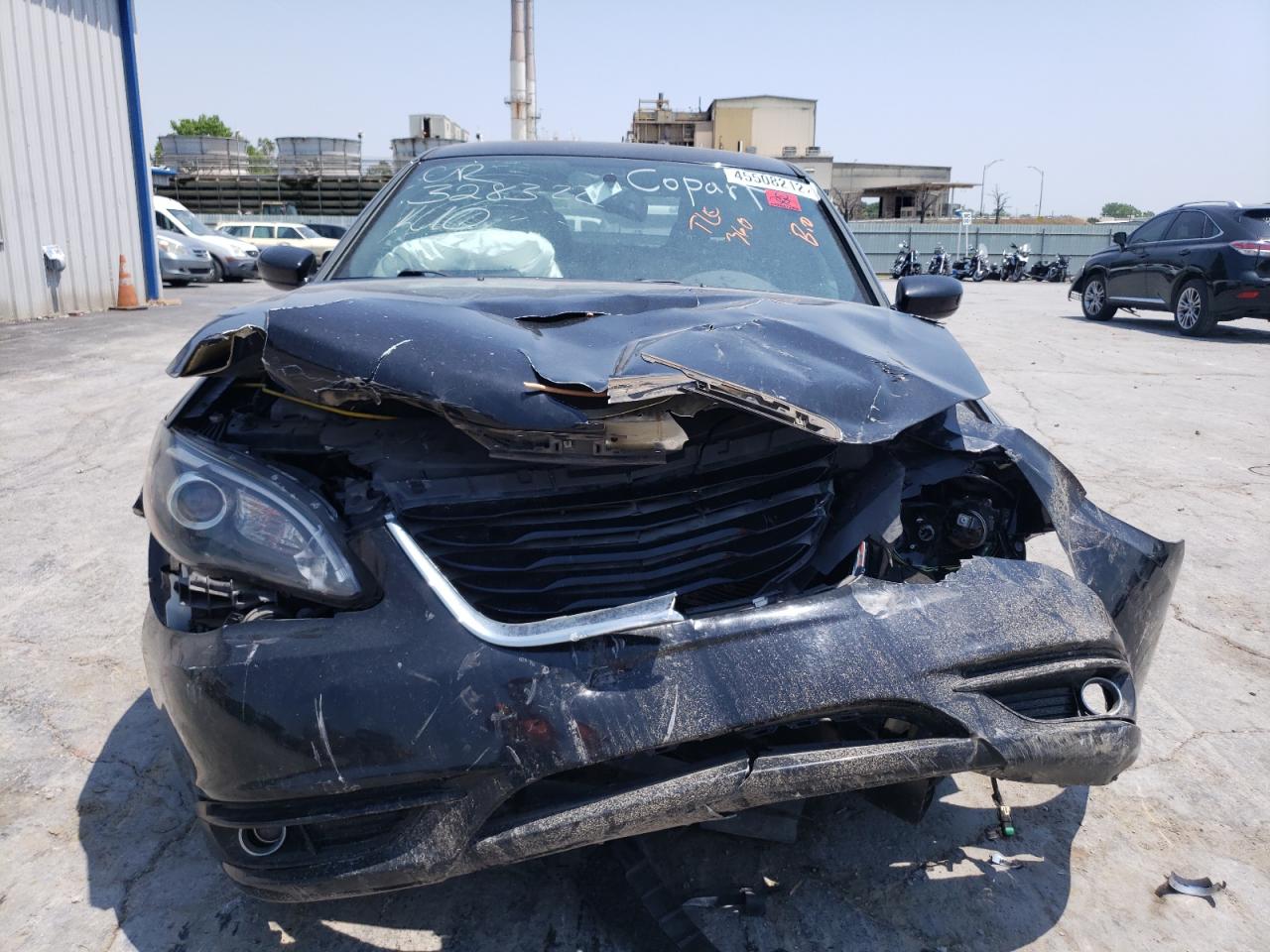Photo 19 from auction – 2013 CHRYSLER 200 TOURIN with VIN 1C3CCBBB7DN584103