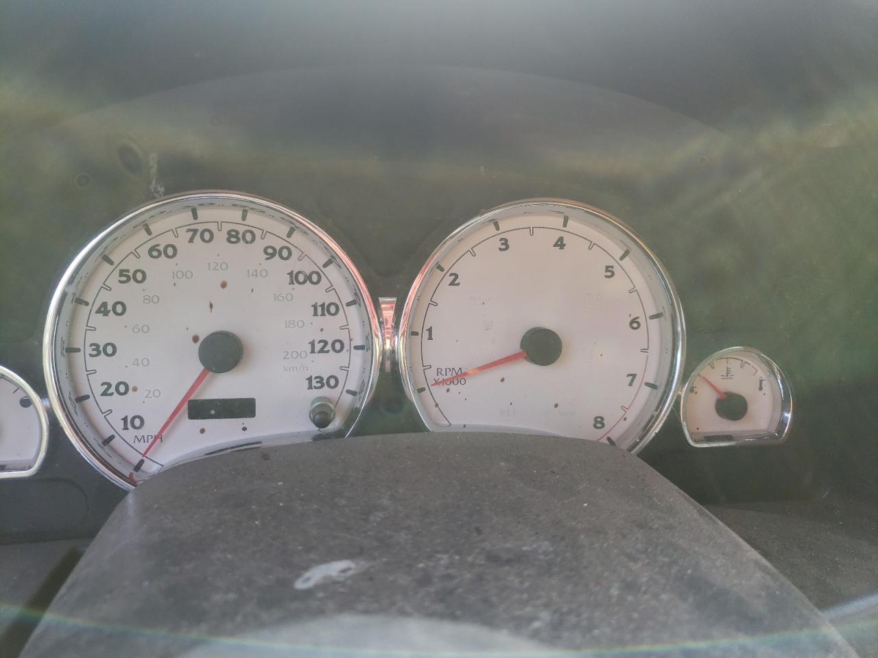 Photo 8 from auction – 2005 SATURN 4 DR with VIN 5GZCZ23D65S832224