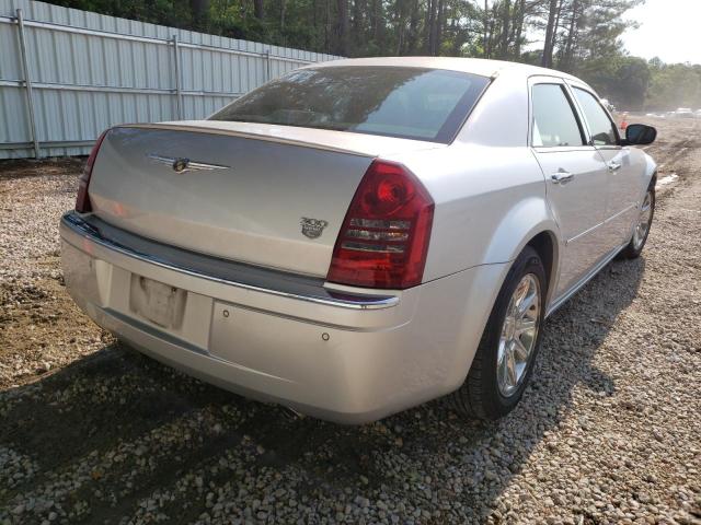 Photo 4 from auction – 2005 CHRYSLER 300C with VIN 2C3AA63H05H655613