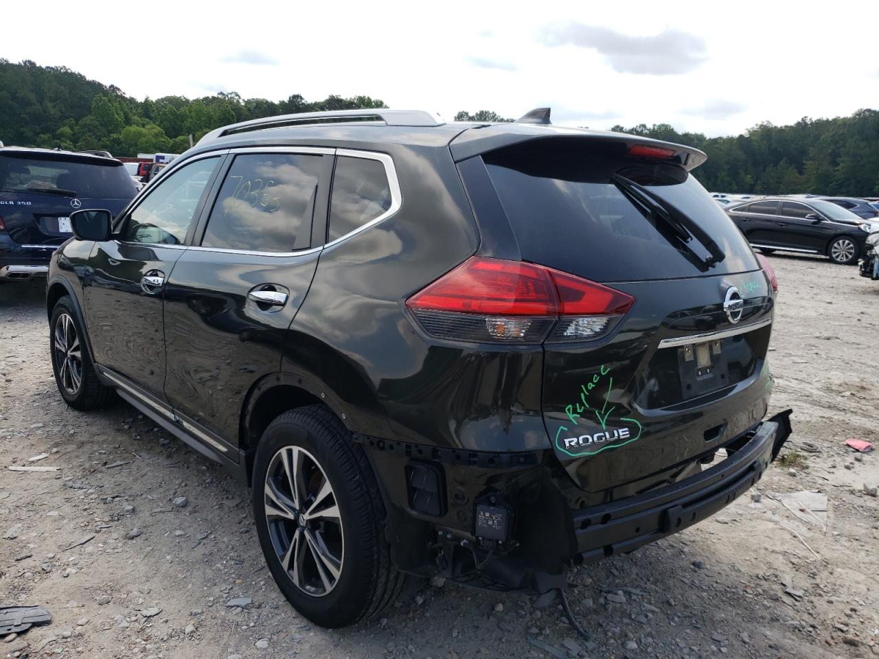 Photo 3 from auction – 2017 NISSAN ROGUE S with VIN JN8AT2MT8HW399698