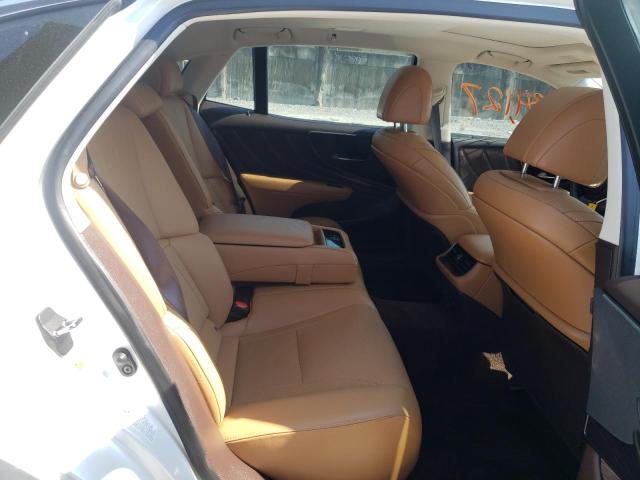 Photo 6 from auction – 2018 LEXUS LS 500 BAS with VIN JTHB51FF9J5006541