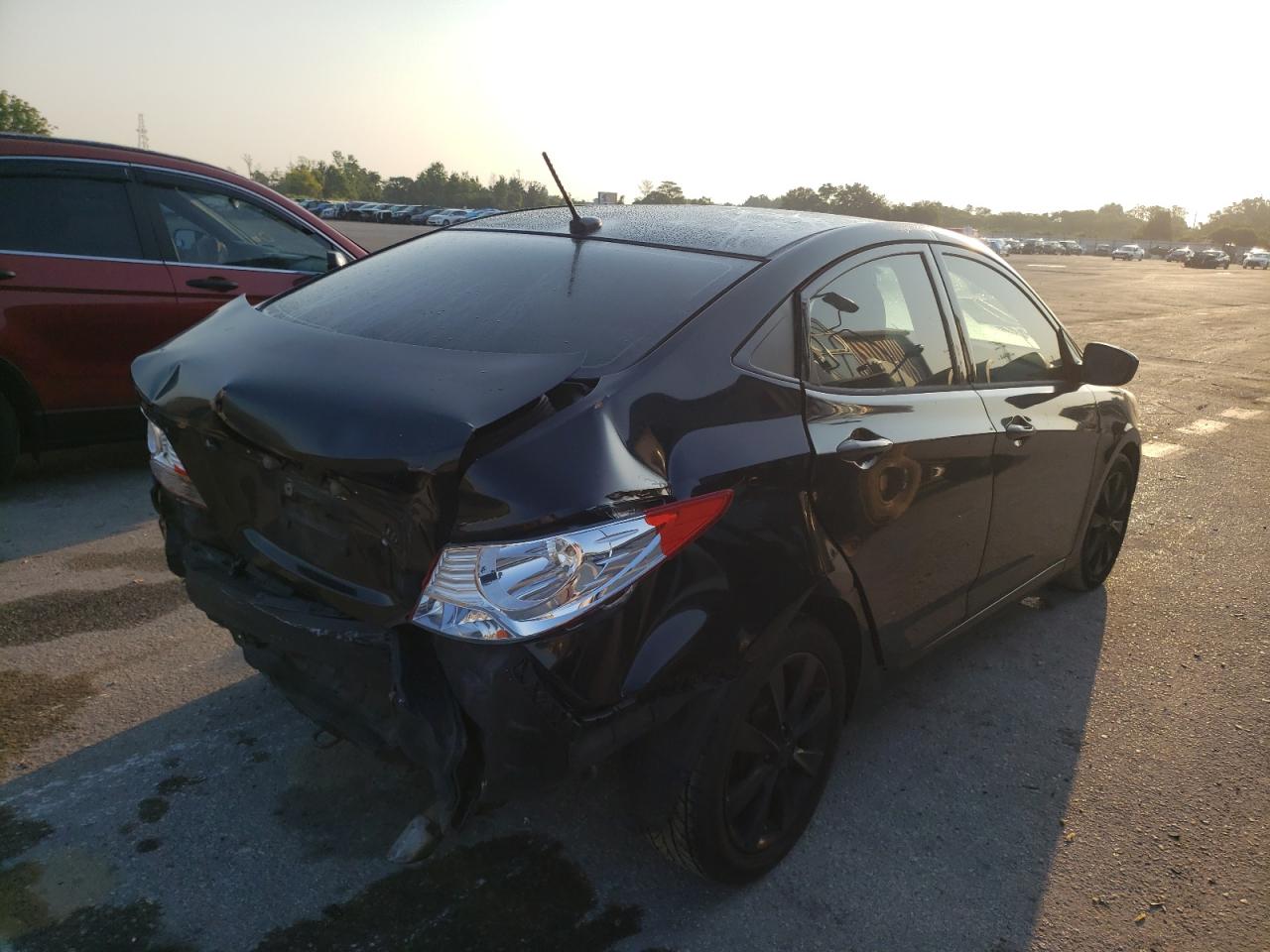 Photo 4 from auction – 2012 HYUNDAI ACCENT GLS with VIN KMHCU4AE5CU060299