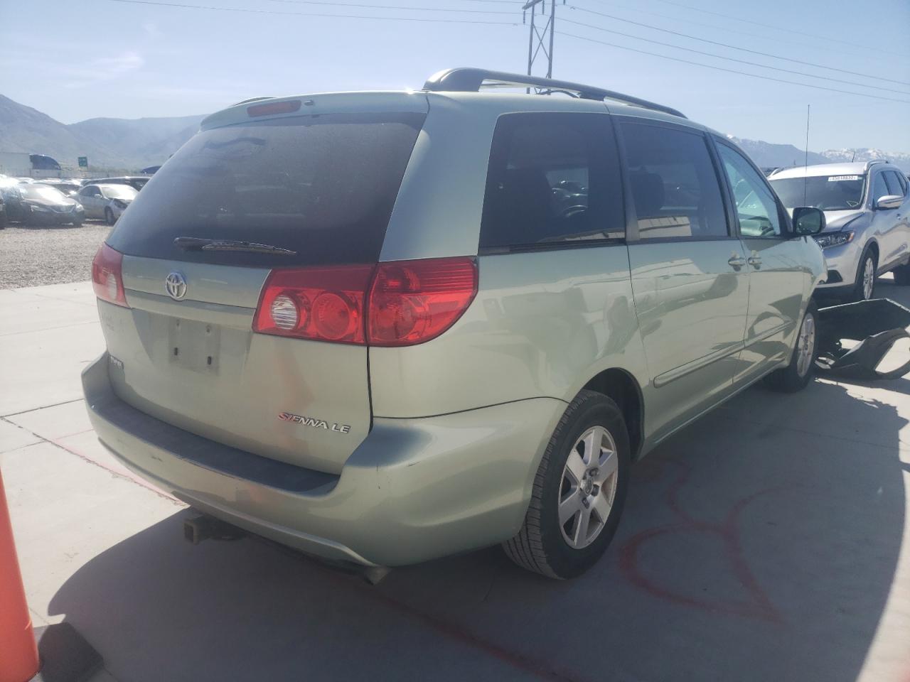 Photo 4 from auction – 2006 TOYOTA SIENNA CE with VIN 5TDZA23C86S493504