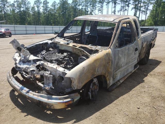 Photo 2 from auction – 2001 FORD F150 with VIN 1FTRX17L81NA39853