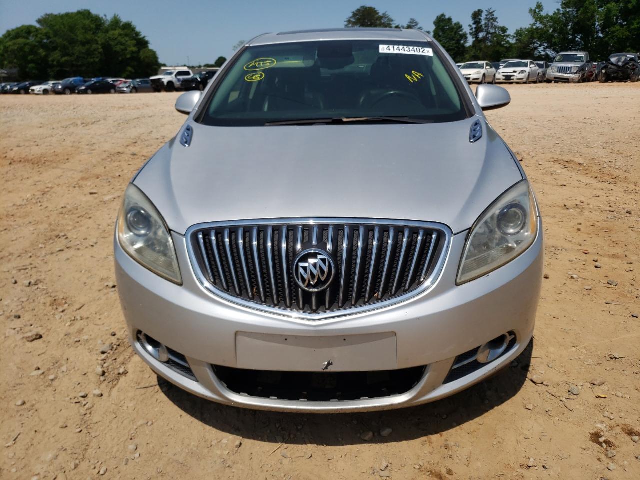 Photo 9 from auction – 2013 BUICK VERANO with VIN 1G4PS5SK9D4162272