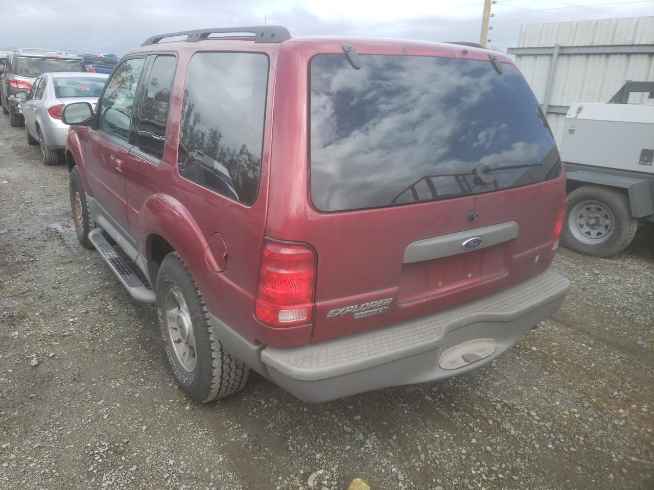 Photo 3 from auction – 2003 FORD EXPLORER S with VIN 1FMZU70E93UB47863