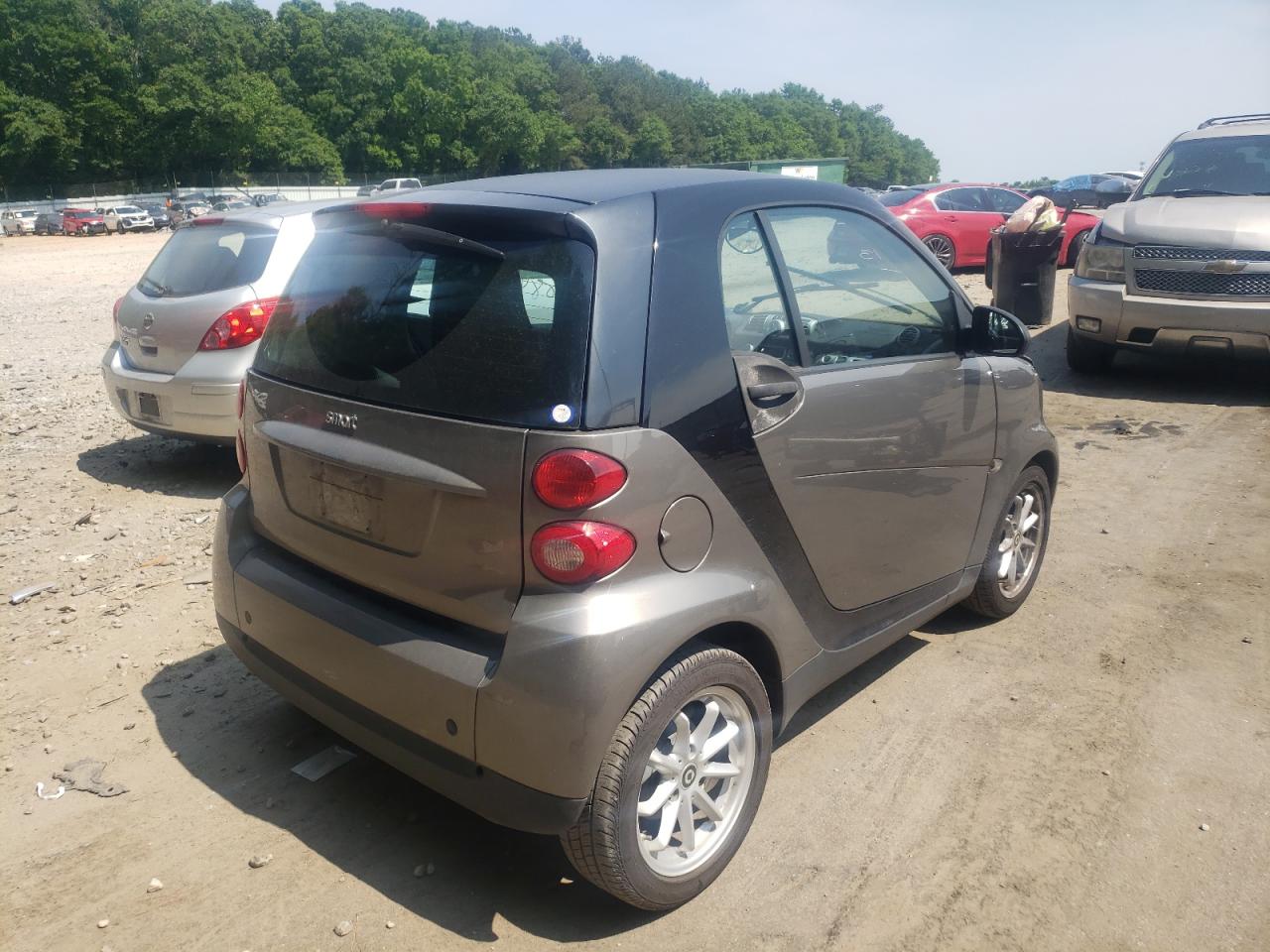 Photo 4 from auction – 2011 SMART FORTWO PUR with VIN WMEEJ3BA4BK447658