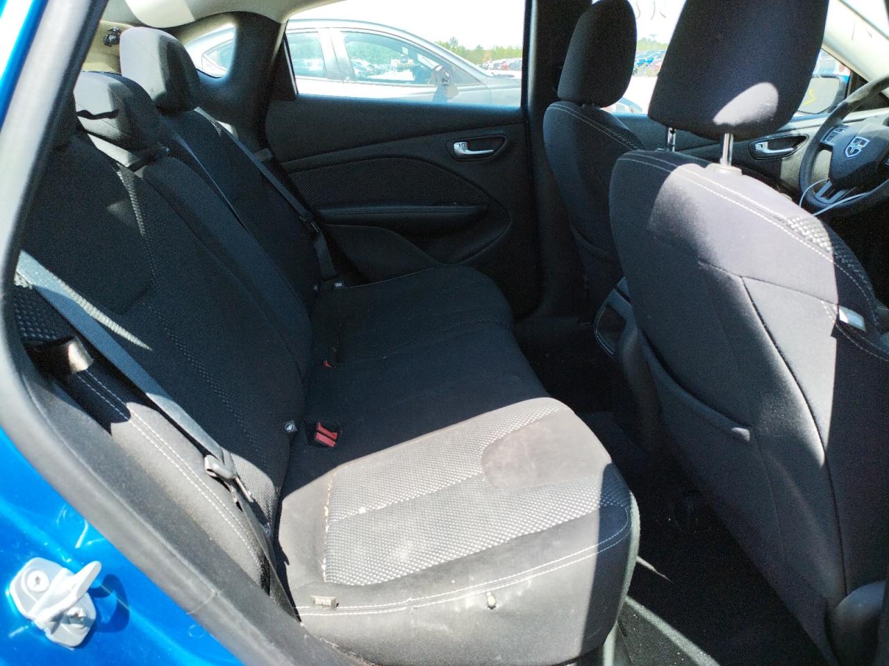 Photo 6 from auction – 2015 DODGE DART SXT with VIN 1C3CDFBBXFD253092