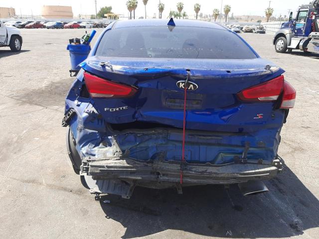 Photo 9 from auction – 2017 KIA FORTE LX with VIN 3KPFL4A7XHE023891