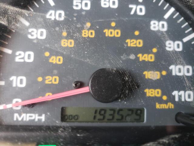 Photo 8 from auction – 2001 TOYOTA 4RUNNER SR with VIN JT3HN86R610352398