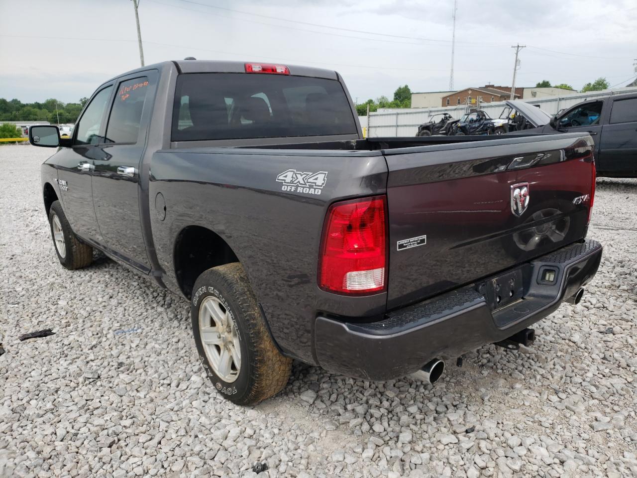 صورة رقم 3 من المزاد - 2014 RAM 1500 ST مع VIN 1C6RR7KT5ES329857