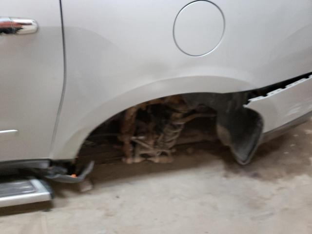 Photo 9 from auction – 2010 CHEVROLET TRAVERSE L with VIN 1GNLRGED5AS127072