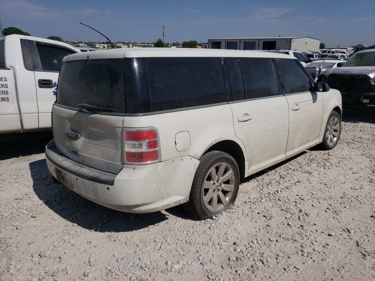 Photo 4 from auction – 2009 FORD FLEX SE with VIN 2FMDK51C99BA25083