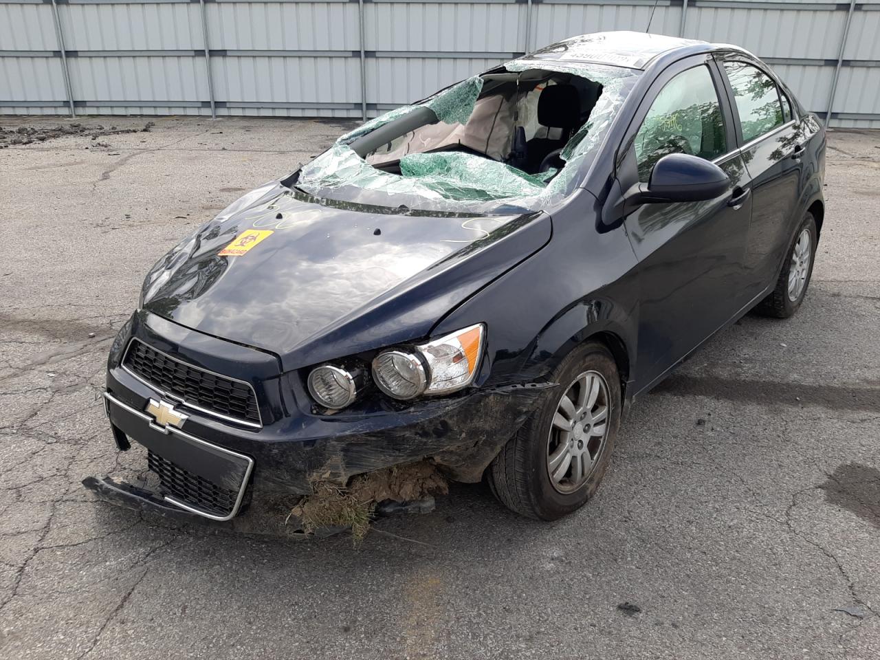 Photo 2 from auction – 2016 CHEVROLET SONIC LT with VIN 1G1JC5SG1G4155543