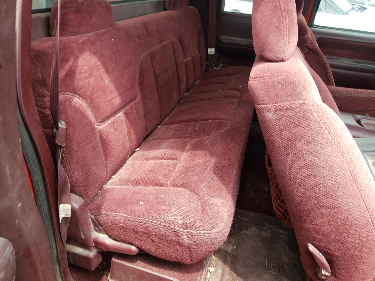 Photo 6 from auction – 1996 CHEVROLET GMT-400 C1 with VIN 2GCEC19R0T1247211