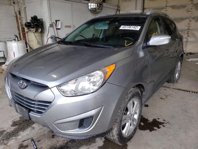 Photo 2 from auction – 2012 HYUNDAI TUCSON GLS with VIN KM8JUCAC8CU529935