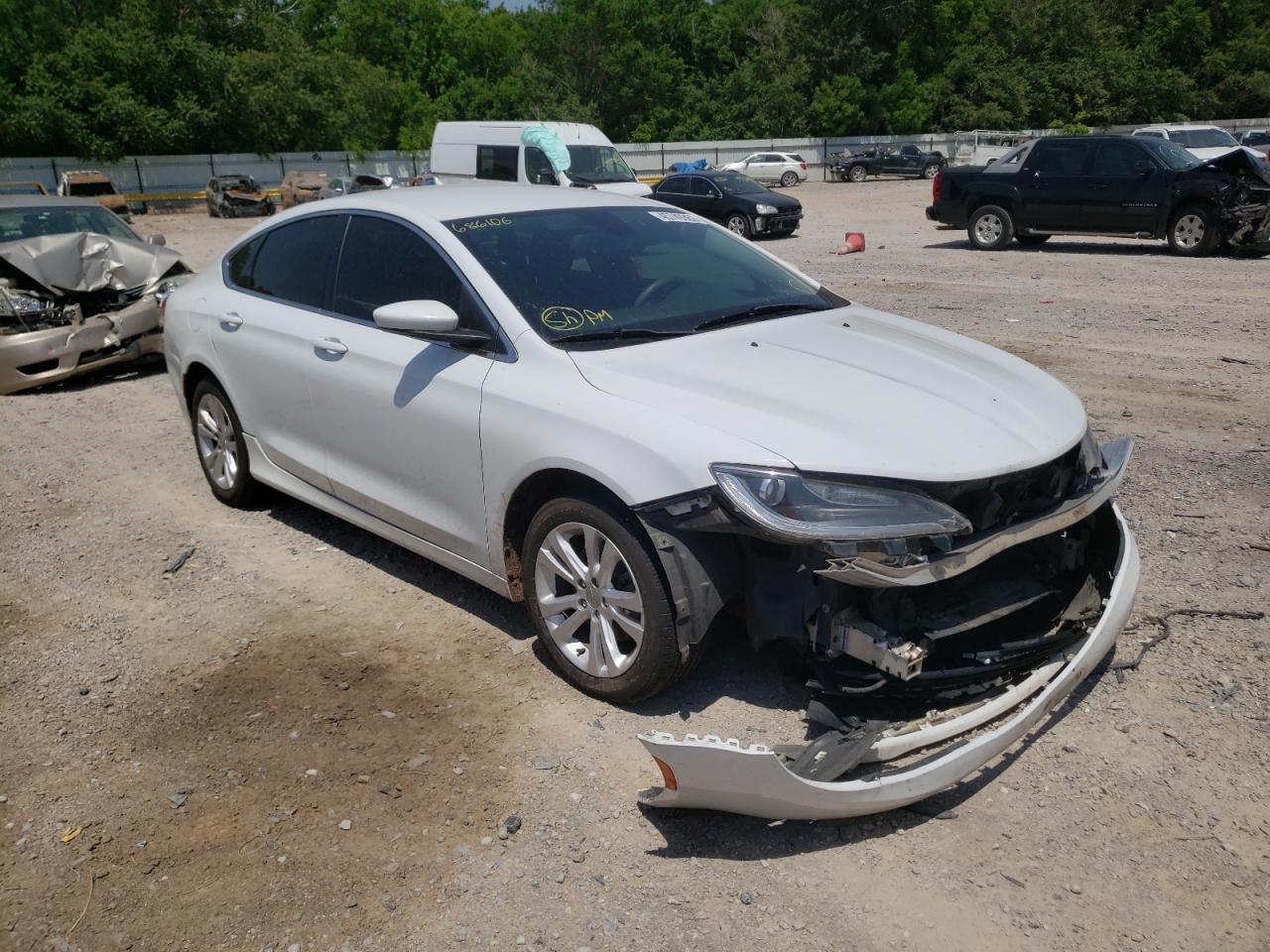 CHRYSLER 200 LIMITE 2015 with VIN 1C3CCCAB5FN686106 - Photo from auction