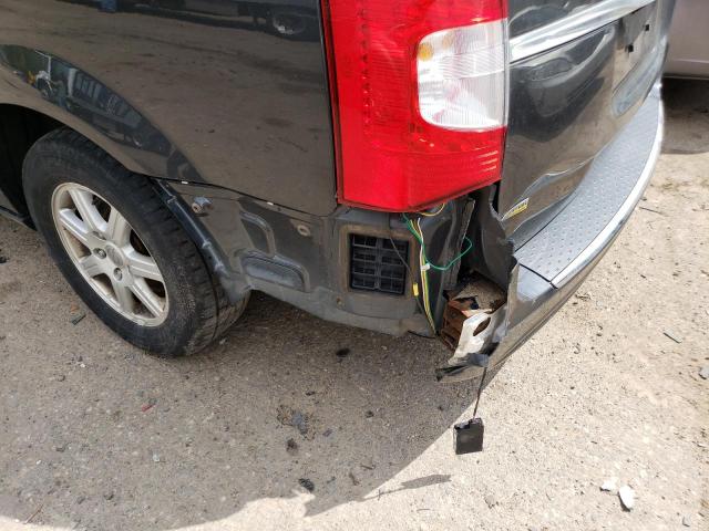 Photo 9 from auction – 2011 CHRYSLER TOWN & COU with VIN 2A4RR5DG8BR649159
